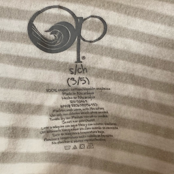 Vintage OP | Set of 2 V-neck Tanks - Picture 4 of 7